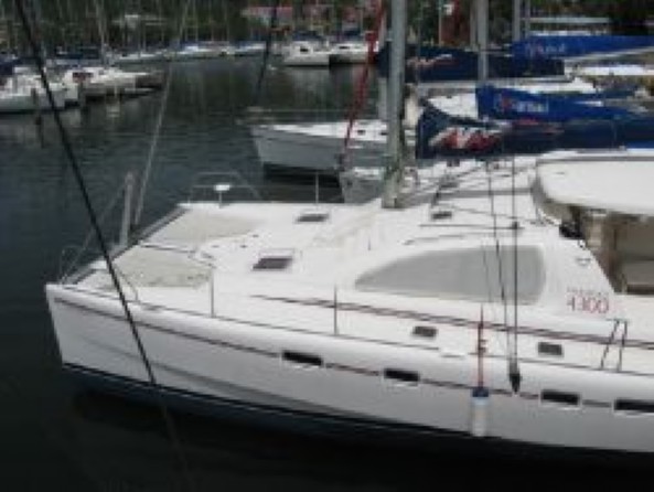 Used Sail Catamaran for Sale 2006 Leopard 43  